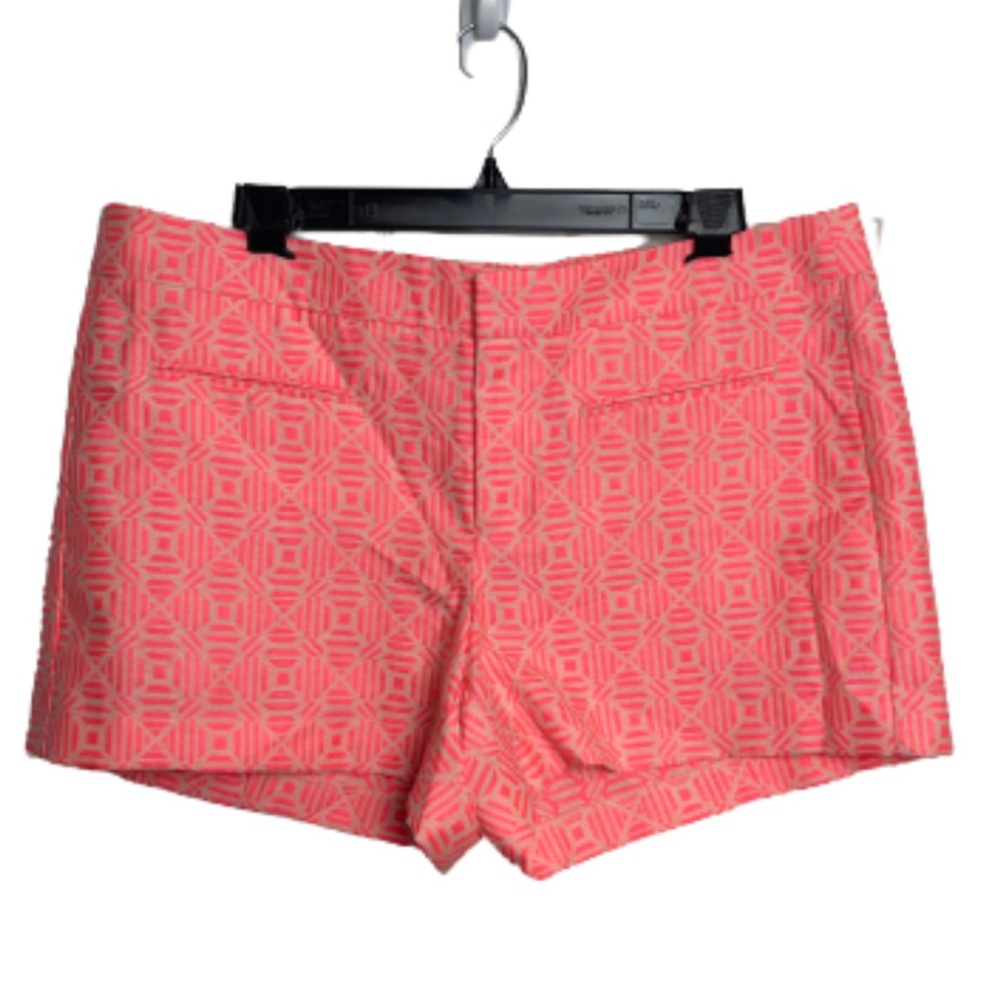 GAP- ready for spring and summer bright women’s size 12 shorts!